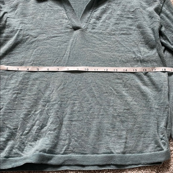 Banana Republic Light Blue Merino Wool Sweater - Picture 7 of 7